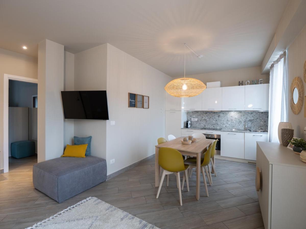 Appartamento Melograno "A Casa Felice" Pietra Ligure Exterior foto